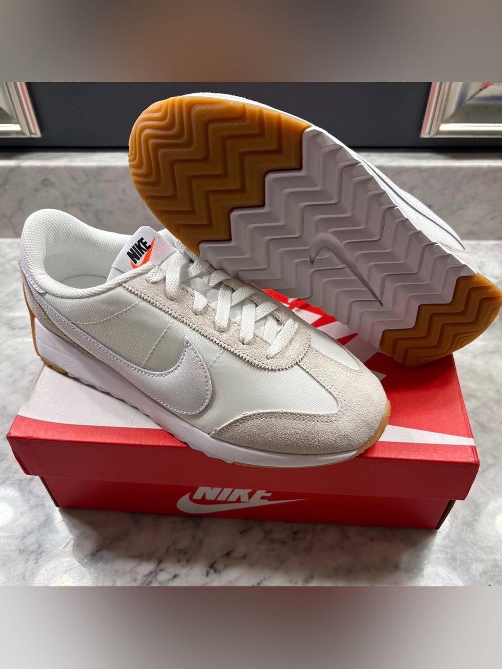 Nike Pacific White Gum Sneakers Retro OG HM4771-103 Women's Size 6 Shoe